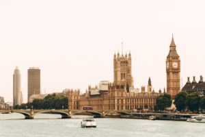 Minister rejects ban on rent increases