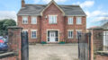 Detached Properties Outperform Flats with 20% Higher Returns in a Decade