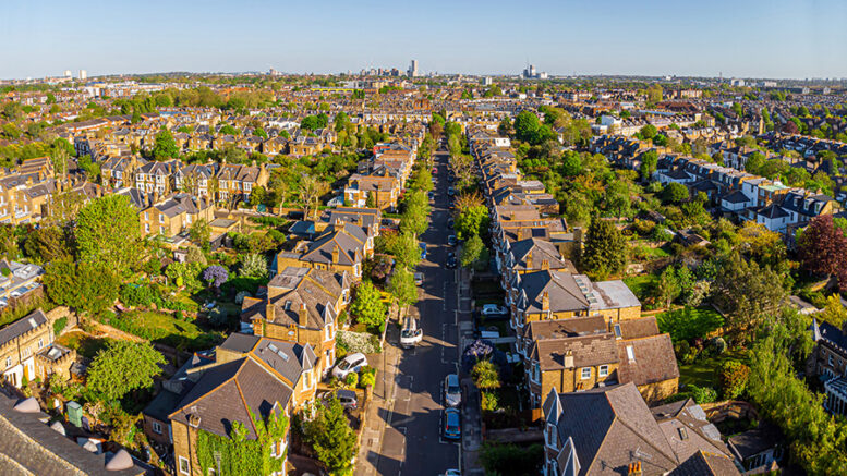 UK Government Proposes Council Tax Exemptions for Landlords with Vacant Properties