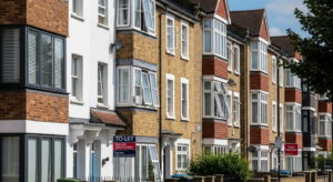 City Hall warns one million London homes face overheating risk